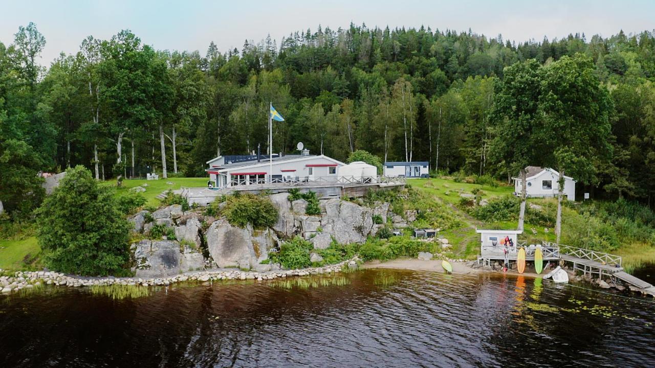 Evika Boutique Hotel Eskilsby Екстериор снимка